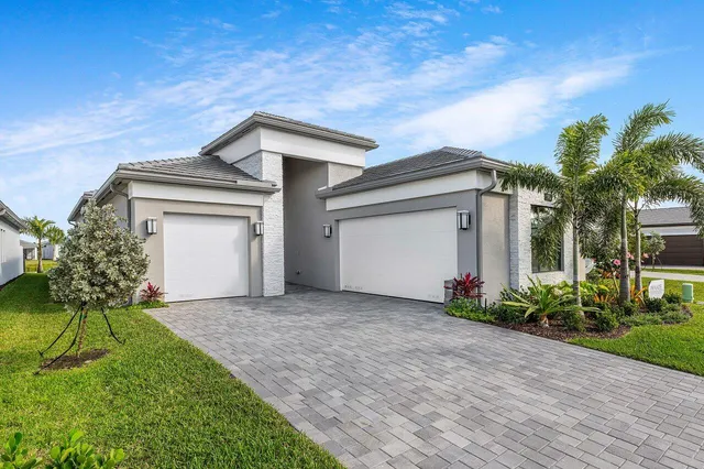 $1,399,000 | 11002 Violet Mdw Street, Boynton Beach, FL 33473