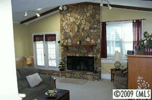 16072 Palawan Court Tega Cay, SC 29708 - Photo 3 of 8 Gallery Image 3