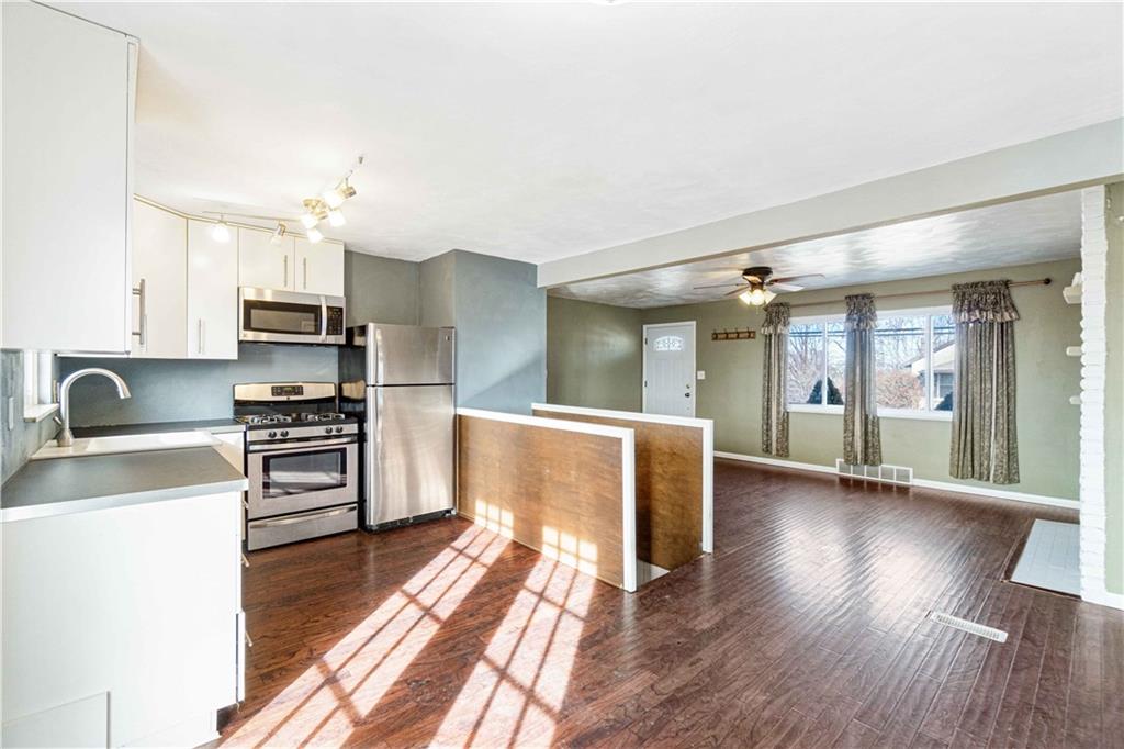 1912 Warriors Road Pittsburgh, PA 15205 - Photo 9 of 25 Gallery Image 9