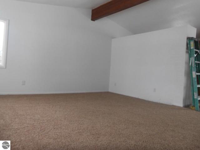 11571 Southwest County Line Road Blanchard, MI 49310 - Photo 3 of 16 1779180-2.JPG