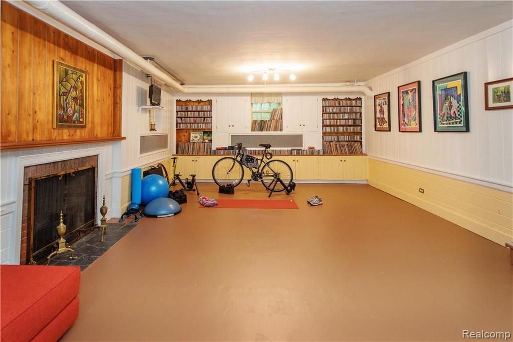 2031 Hampden Road Flint, MI 48503 - Photo 64 of 76 Gallery Image 64