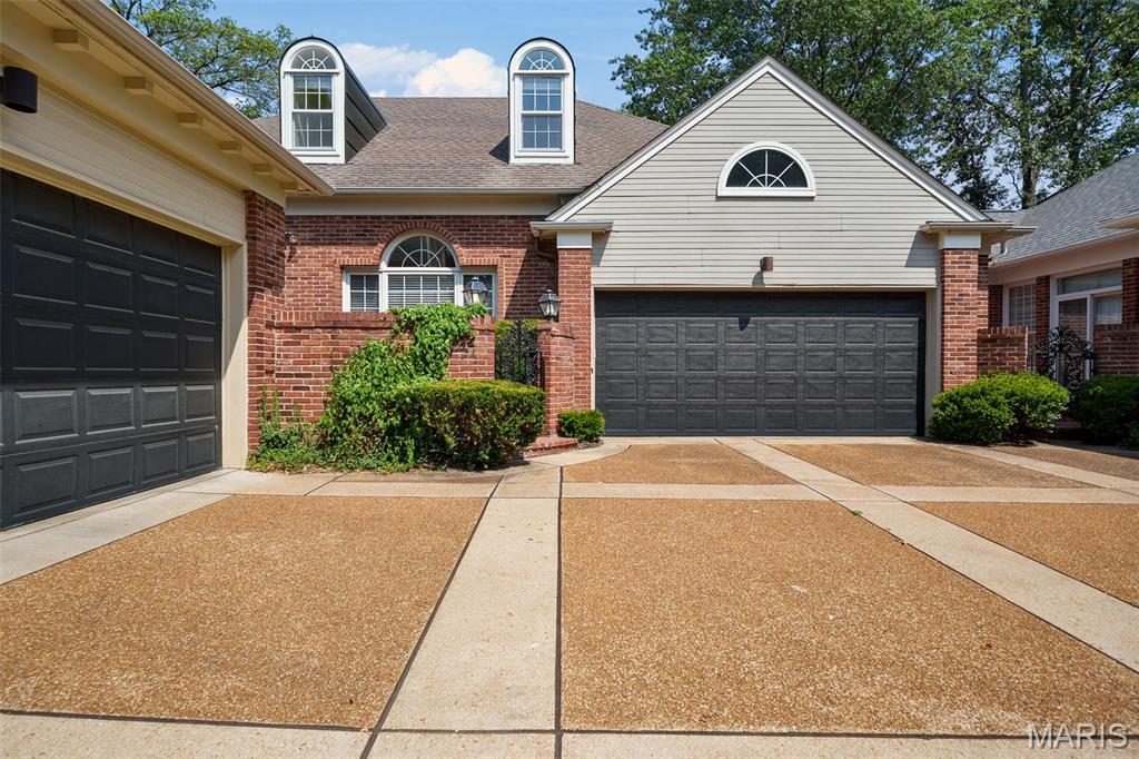 2 Upper Price Road Olivette, MO 63132 - Photo 2 of 42