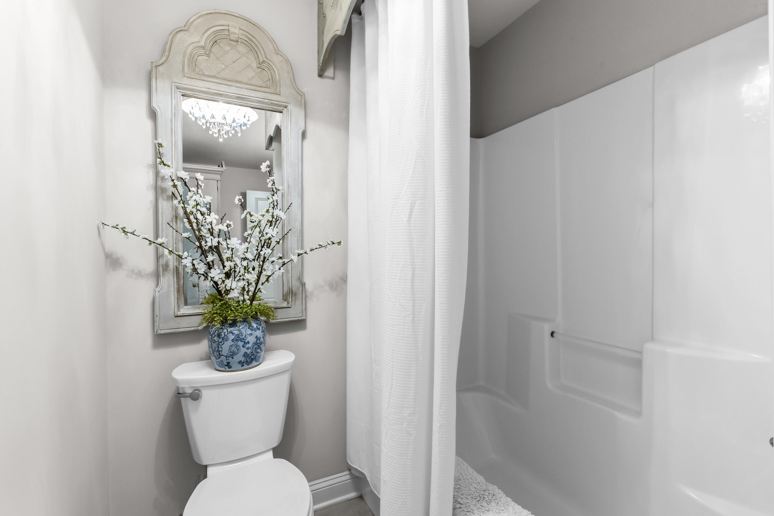 616 Old Coach Road Nicholasville, KY 40356 - Photo 59 of 74 Guest bath