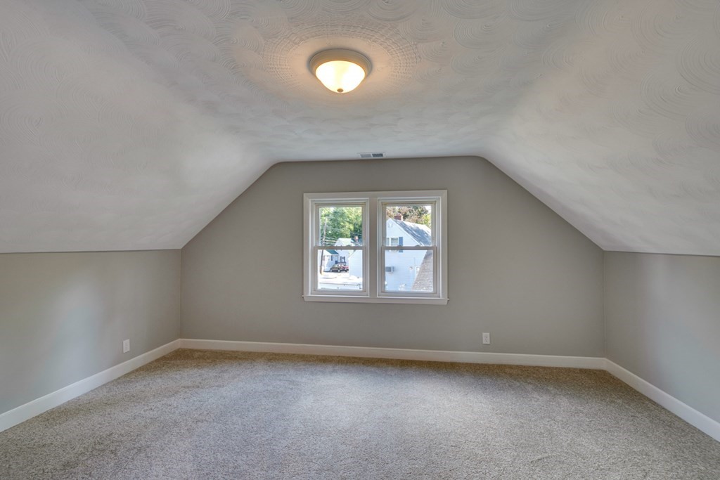 23 Hamilton Road Woburn, MA 01801 - Photo 19 of 31 Gallery Image 19