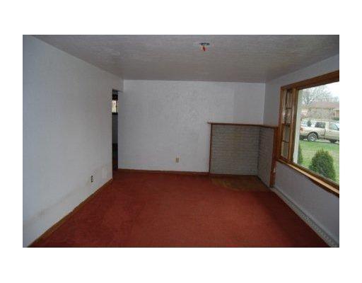 1212 Eastgate Road Springfield, OH 45503 - Photo 3 of 7