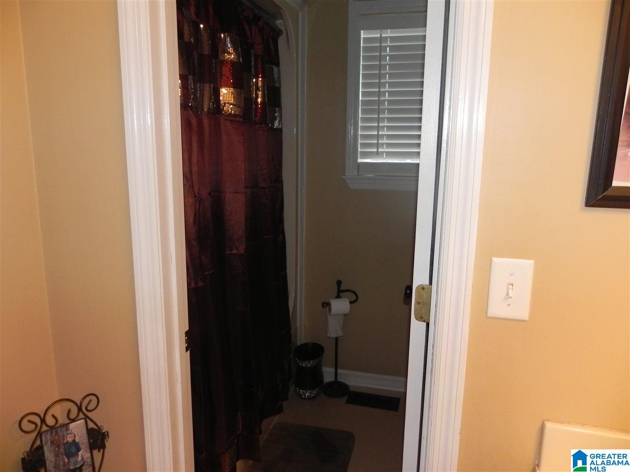 240 Lake View Circle Riverside, AL 35135 - Photo 15 of 33
