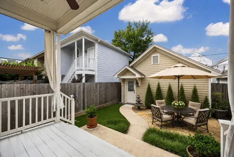 $779,800 | 227 West 24th Street, Houston, TX 77008