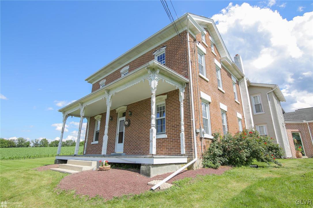 2214 Rising Sun Road Slatington, PA 18080 - Photo 2 of 36 Gallery Image 2