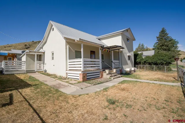 $360,000 | 505 8th Street, Del Norte, CO 81132