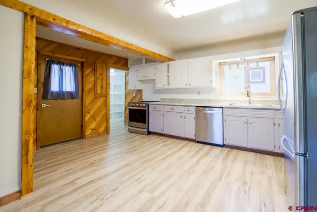 $360,000 | 505 8th Street, Del Norte, CO 81132