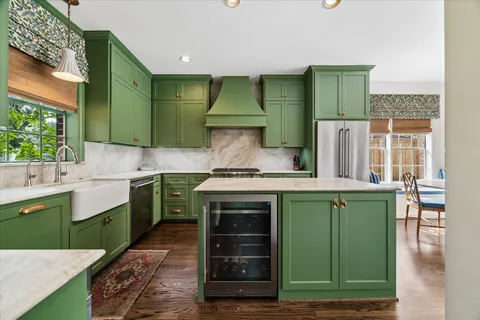 $1,500,000 | 4610 Ingersoll Street, Houston, TX 77027