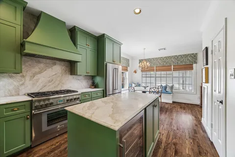 $1,500,000 | 4610 Ingersoll Street, Houston, TX 77027
