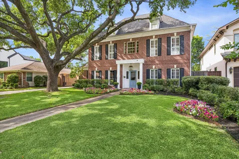 $1,500,000 | 4610 Ingersoll Street, Houston, TX 77027
