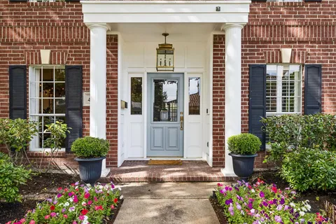 $1,500,000 | 4610 Ingersoll Street, Houston, TX 77027