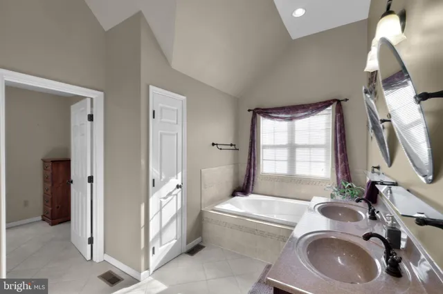 $599,000 | 2106 Ridge Way, East Greenville, PA 18041