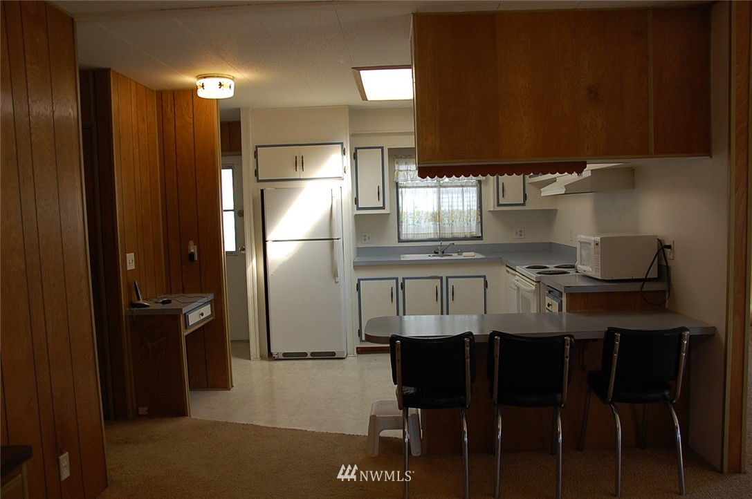 1121 244th Street Southwest, Unit 53 Bothell, WA 98021 - Photo 7 of 23
