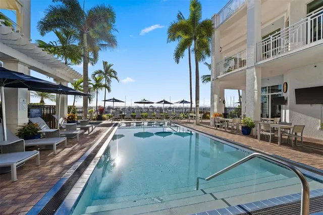 $494,900 | 675 Northwest Flagler Avenue, Unit 303, Stuart, FL 34994