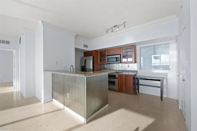 $494,900 | 675 Northwest Flagler Avenue, Unit 303, Stuart, FL 34994