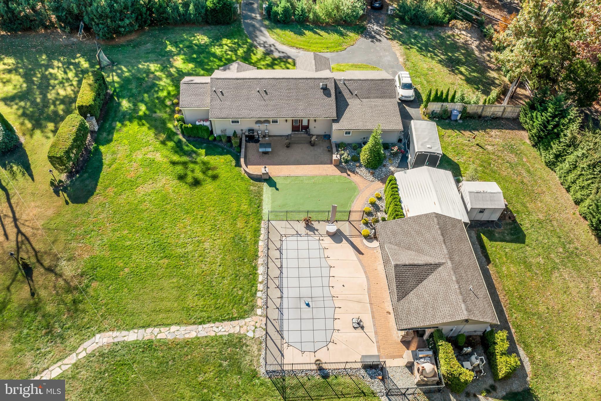 367 Hartford Road Mount Laurel, NJ 08054 - Photo 33 of 35 an aerial view of a house with a garden and swimming pool