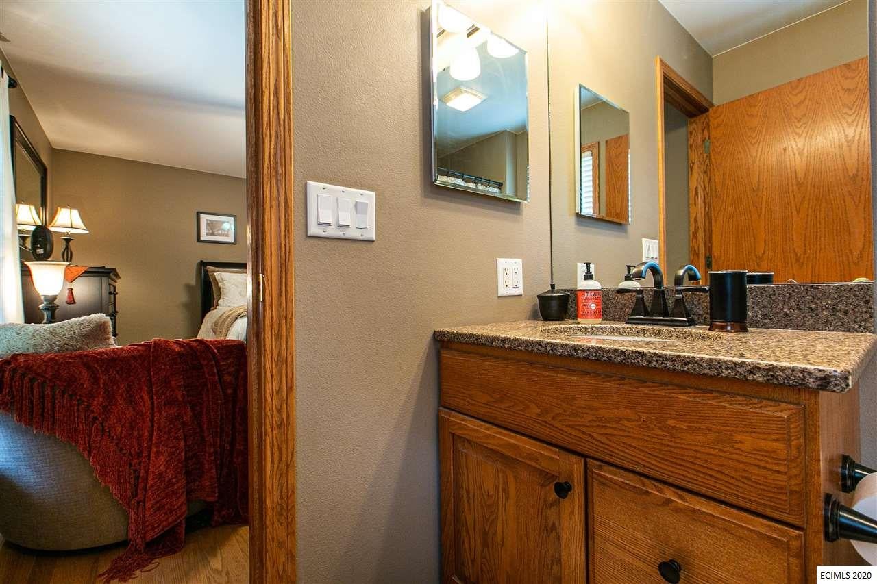 2333 Antler Ridge Drive Dubuque, IA 52002 - Photo 22 of 43 Gallery Image 22