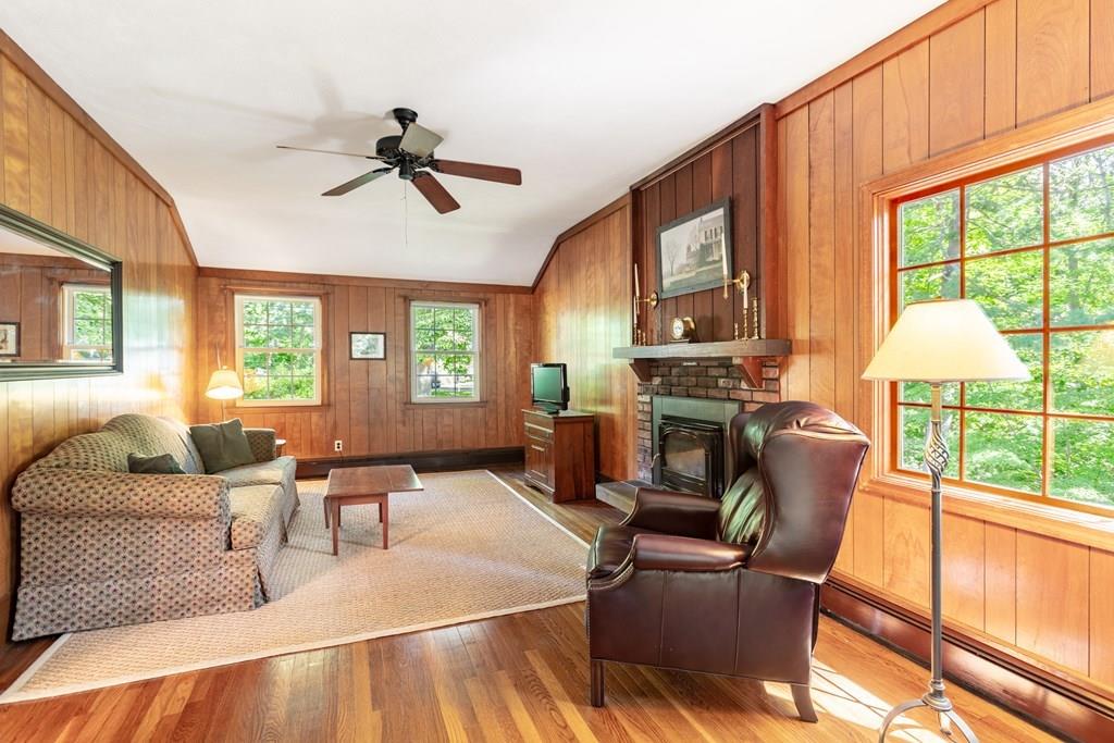38 Sheridan Road Andover, MA 01810 - Photo 15 of 36 Gallery Image 15