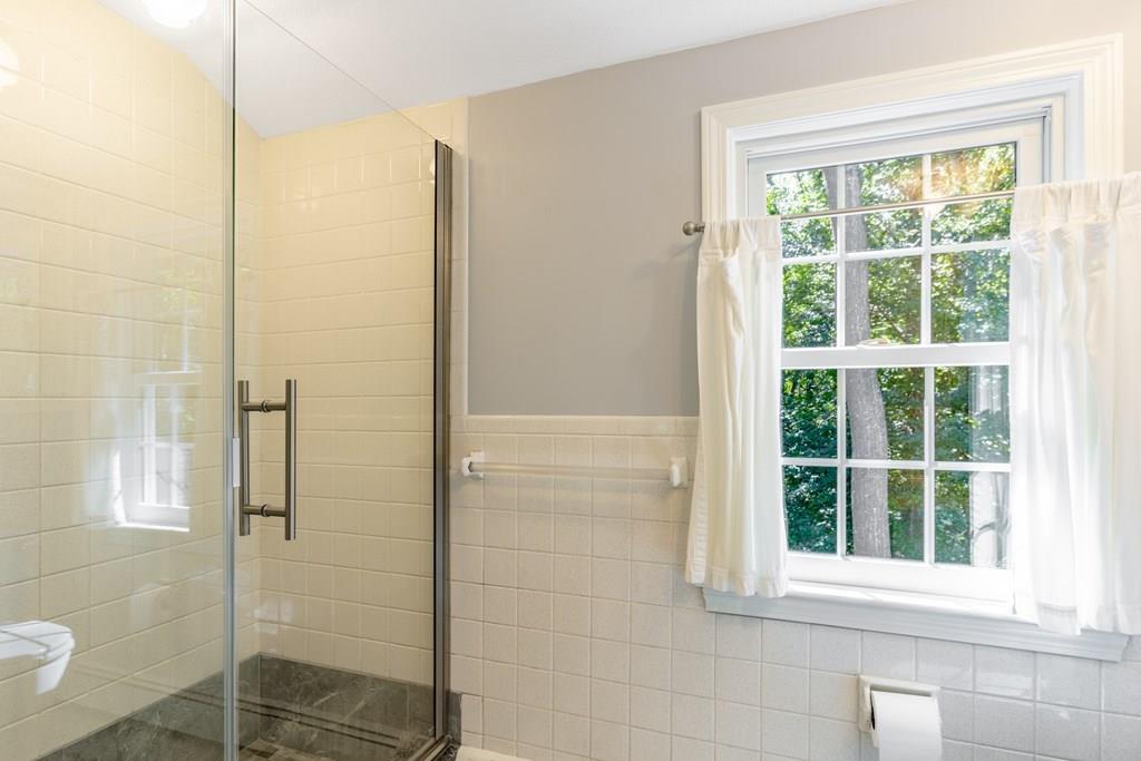 38 Sheridan Road Andover, MA 01810 - Photo 25 of 36 Gallery Image 25
