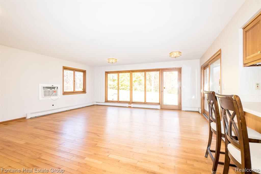 50250 Hanford Road Canton, MI 48187 - Photo 17 of 71 Gallery Image 17