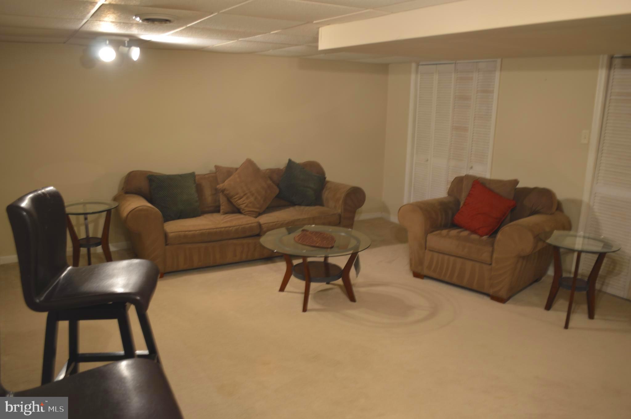 370 Scola Road Brookhaven, PA 19015 - Photo 14 of 23 Family room