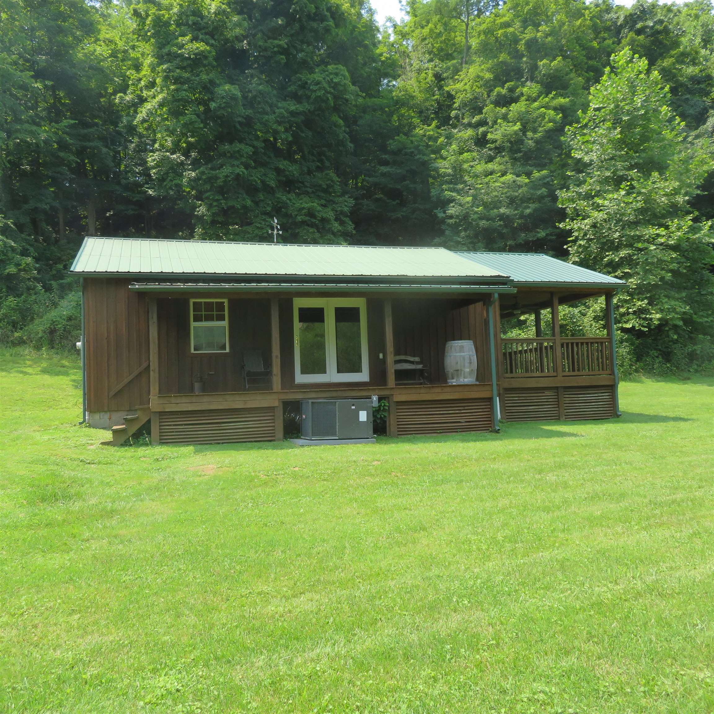 8925 Homestead Road Lesage, WV 25537 - Photo 15 of 31 Gallery Image 15