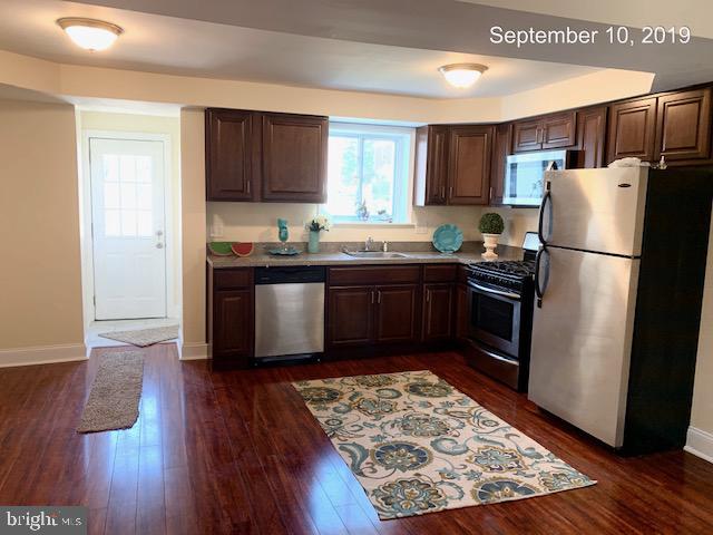 55 Northship Road Baltimore, MD 21222 - Photo 3 of 20