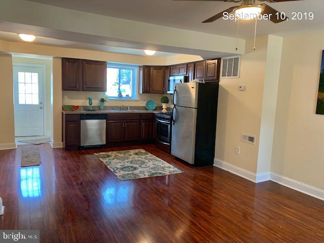 55 Northship Road Baltimore, MD 21222 - Photo 4 of 20