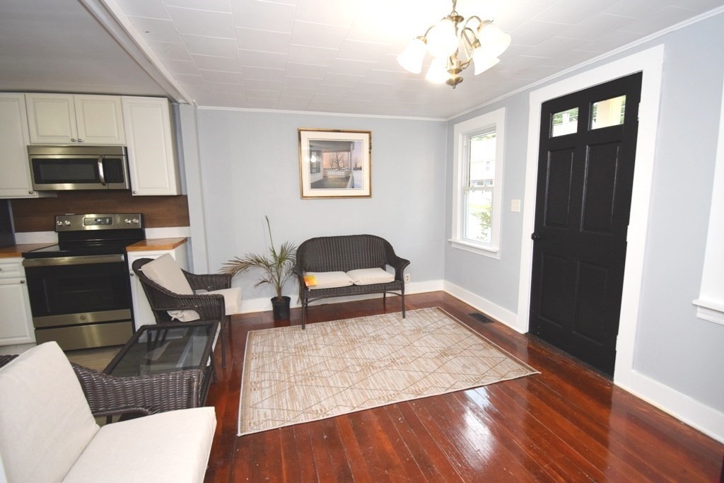 433 Putnam Hill Road Sutton, MA 01590 - Photo 12 of 33 Gallery Image 12