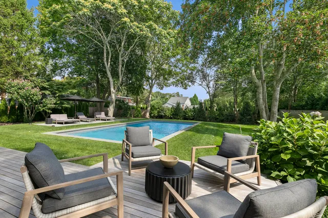 $60,000 | 84 Gould Street, East Hampton, NY 11937