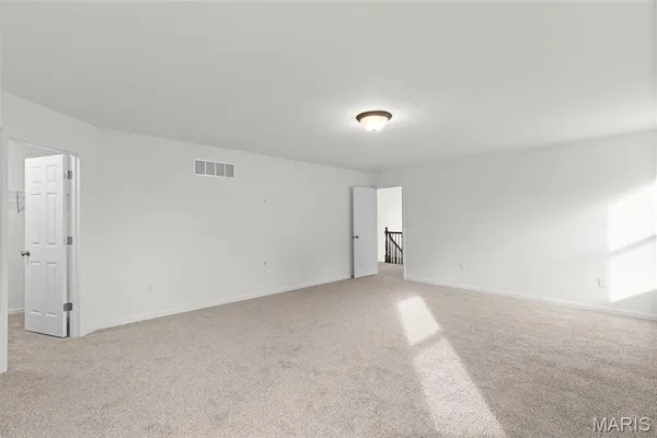 $557,149 | 15 Bluestem Court, Lake St. Louis, MO 63367