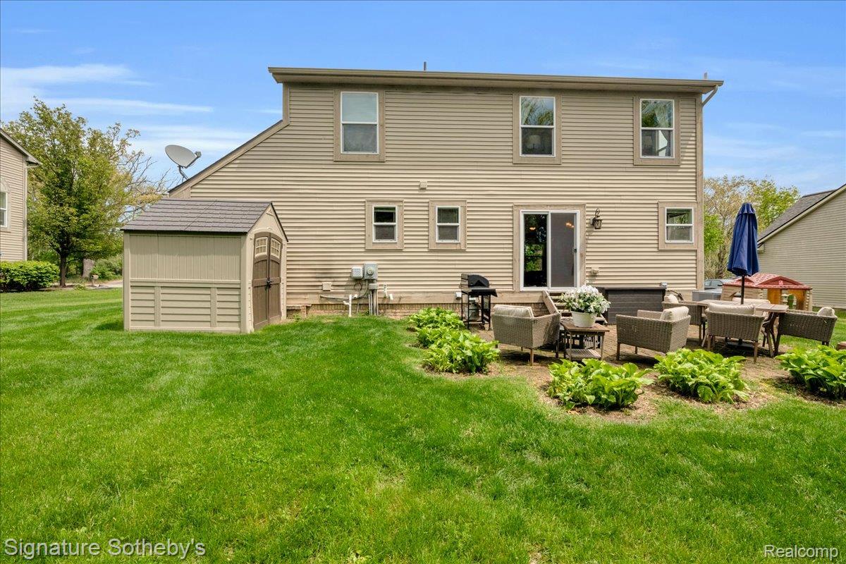 24219 Martindale Road South Lyon, MI 48178 - Photo 18 of 18 29-24219 Martindale-14.jpg
