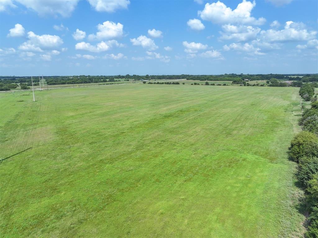 3486 FM 3486, Unit 4 Terrell, TX 75160 - Photo 10 of 15 a view of an ocean and beach