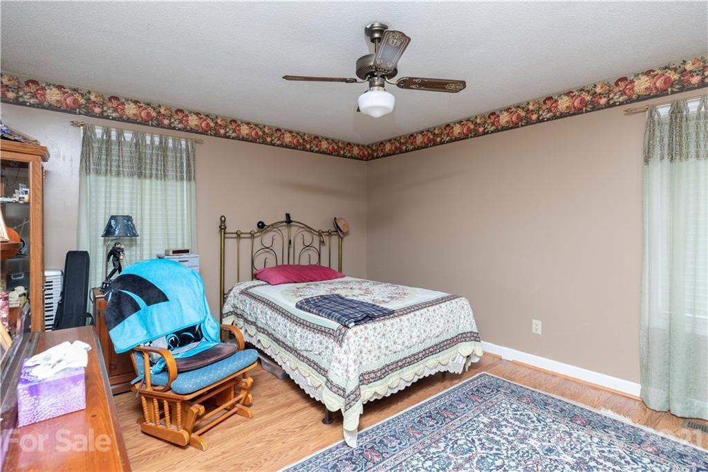 2039 Apple Blossom Road York, SC 29745 - Photo 11 of 30 Gallery Image 11