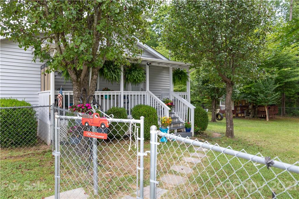 2039 Apple Blossom Road York, SC 29745 - Photo 14 of 30 Gallery Image 14