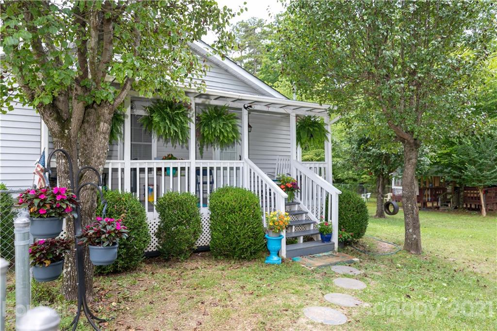 2039 Apple Blossom Road York, SC 29745 - Photo 15 of 30 Gallery Image 15