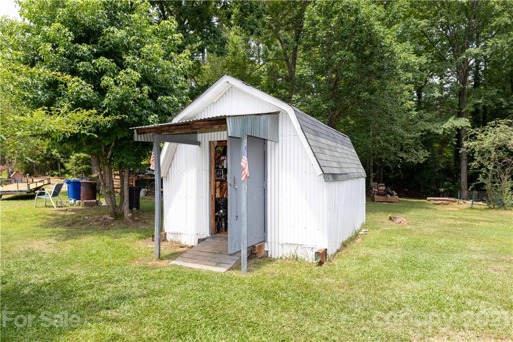 2039 Apple Blossom Road York, SC 29745 - Photo 20 of 30 Gallery Image 20