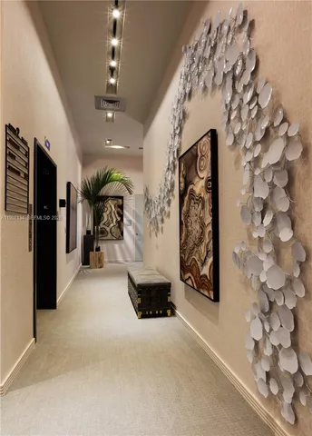 $5,600 | 2900 Northeast 7th Avenue, Unit 4101, Miami, FL 33137