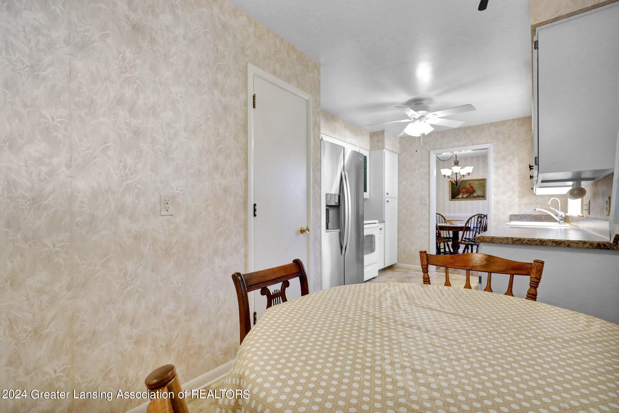 3396 Roosevelt Road Jackson, MI 49203 - Photo 15 of 36 15-web-or-mls-Open Ended Media-15