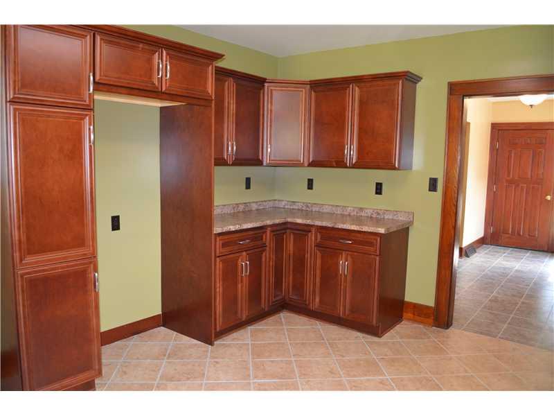 2057 Millerstown Road Tarentum, PA 15084 - Photo 10 of 25 Kitchen.