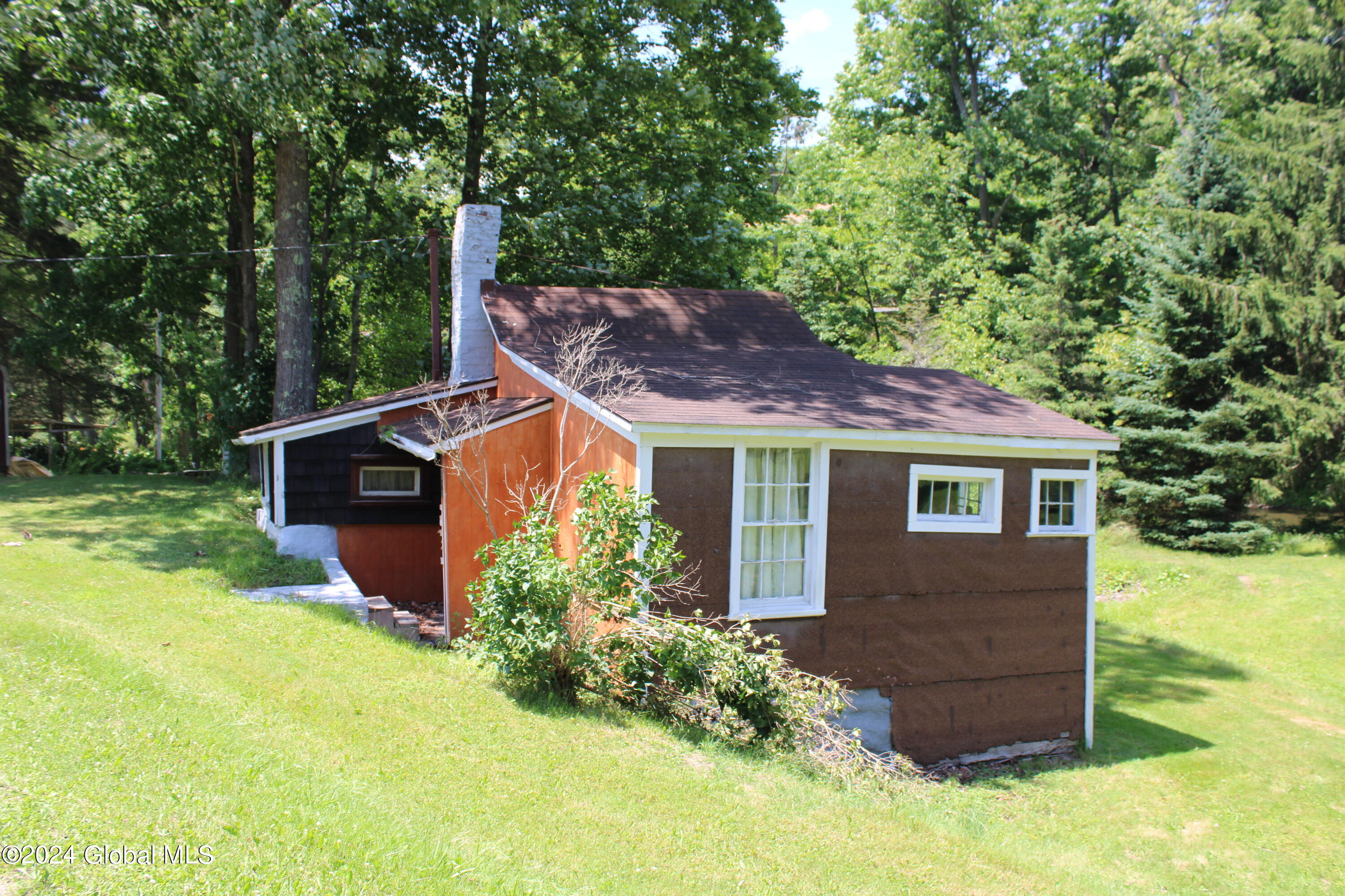 137 Loft Road Maryland, NY 12116 - Photo 27 of 31 IMG_2372