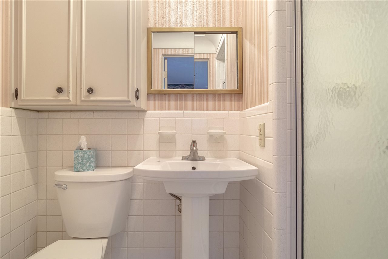 2101 Miller Road Flint, MI 48503 - Photo 40 of 41 50061484-39.JPG