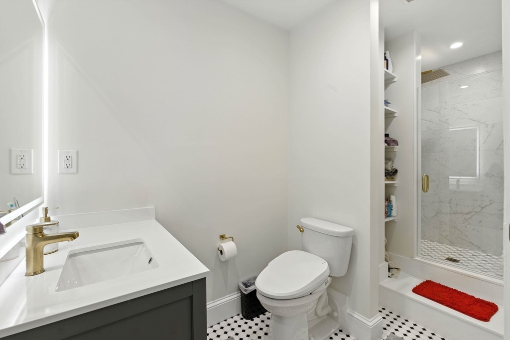 37 Bay State Road, Unit 4 Boston, MA 02215 - Photo 19 of 25