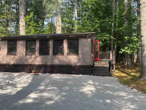 $255,000 | 29 Milford Avenue, Freedom, NH 03836