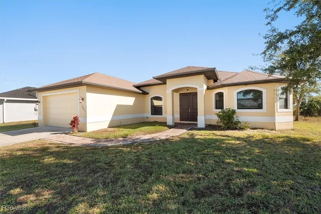 $419,000 | 2011 Northwest 9th Place, Cape Coral, FL 33993