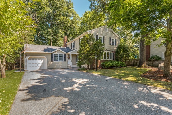 67 Maple Ridge Road Reading, MA 01867 - Photo 1 of 29 Gallery Image 1