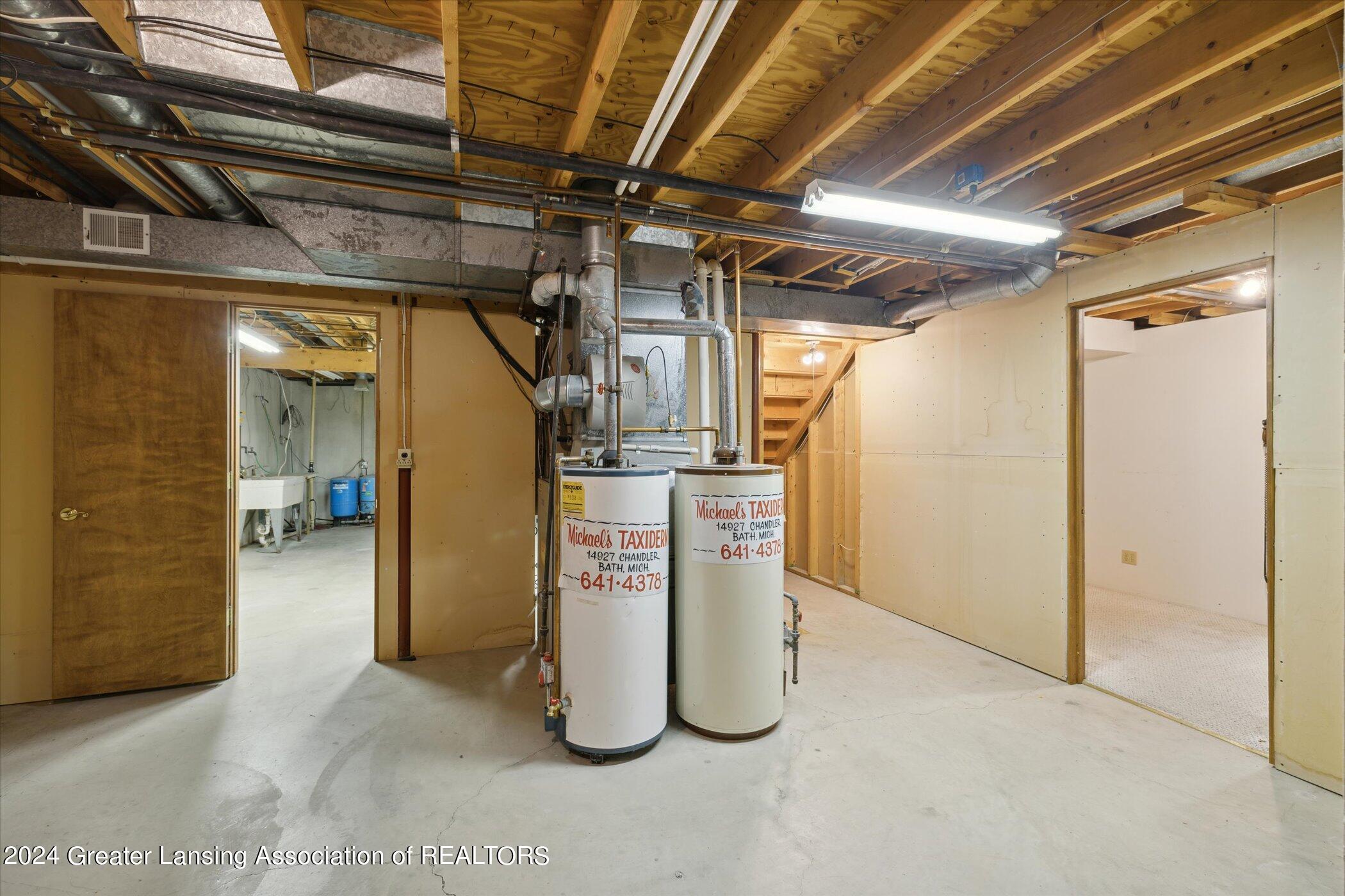 4135 East Clark Road Bath, MI 48808 - Photo 44 of 61 42-4135-Clark-Rd-Bath-Twp-MI-48808-Windo